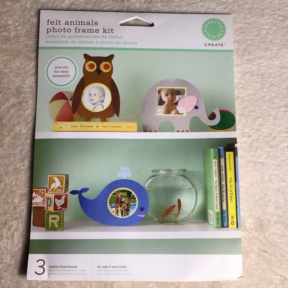 Martha Stewart Felt Animals Photo Frame Kit - Multicolor